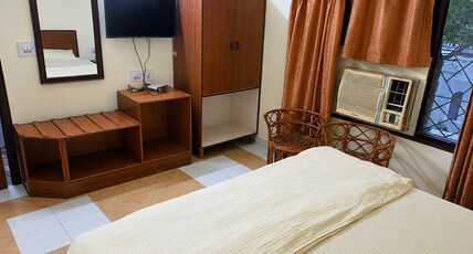 Yland Hotel Khajuraho Room Type - Super Luxury Room