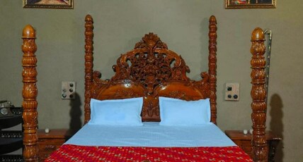 Shahi Chubara Room Type - Maharaja Ranjit Singh Ji ( Shahi Room)