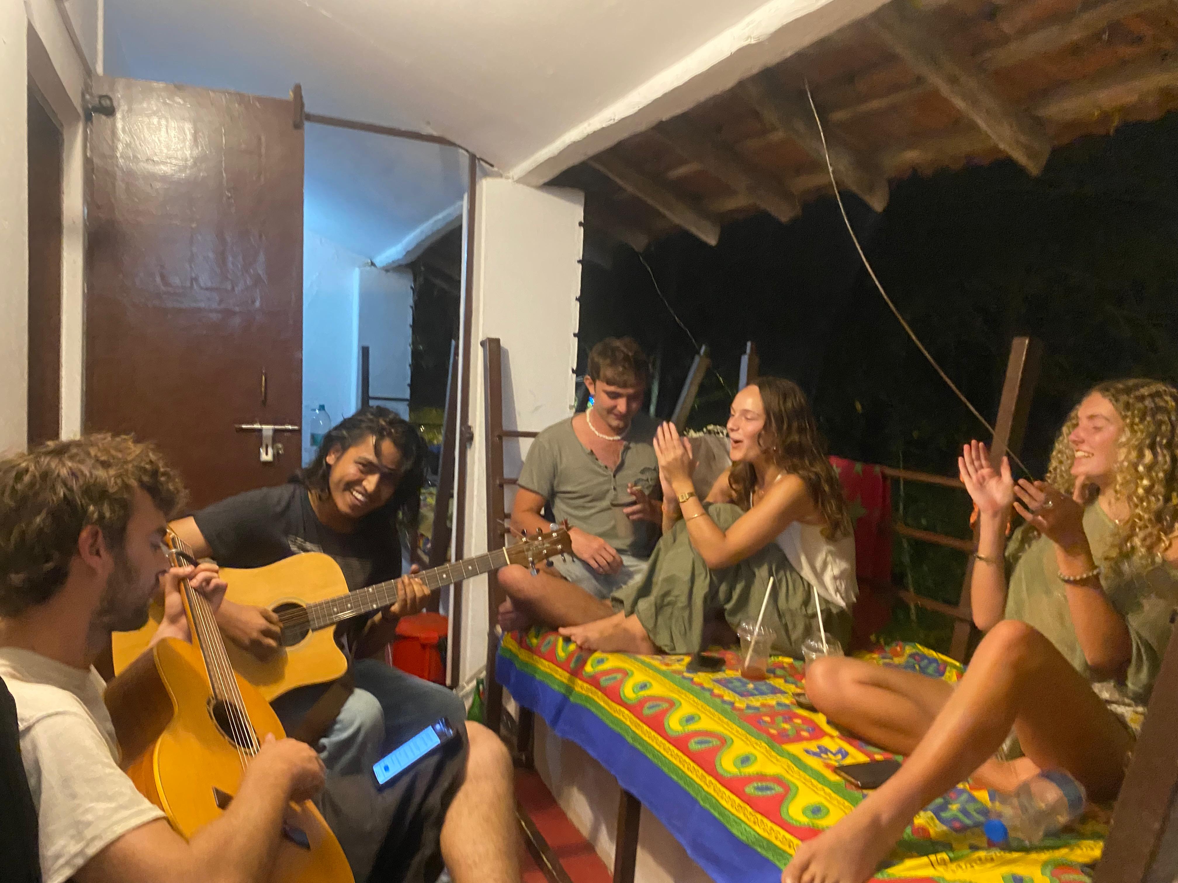Go Arts Hostels South Goa - Tap to explore photos