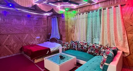Majestic Mountain Bhai ji Guest house Room Type - Family Suite