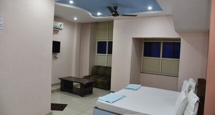hotel shakti Room Type - executive room
