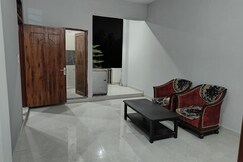 Dixon homestay