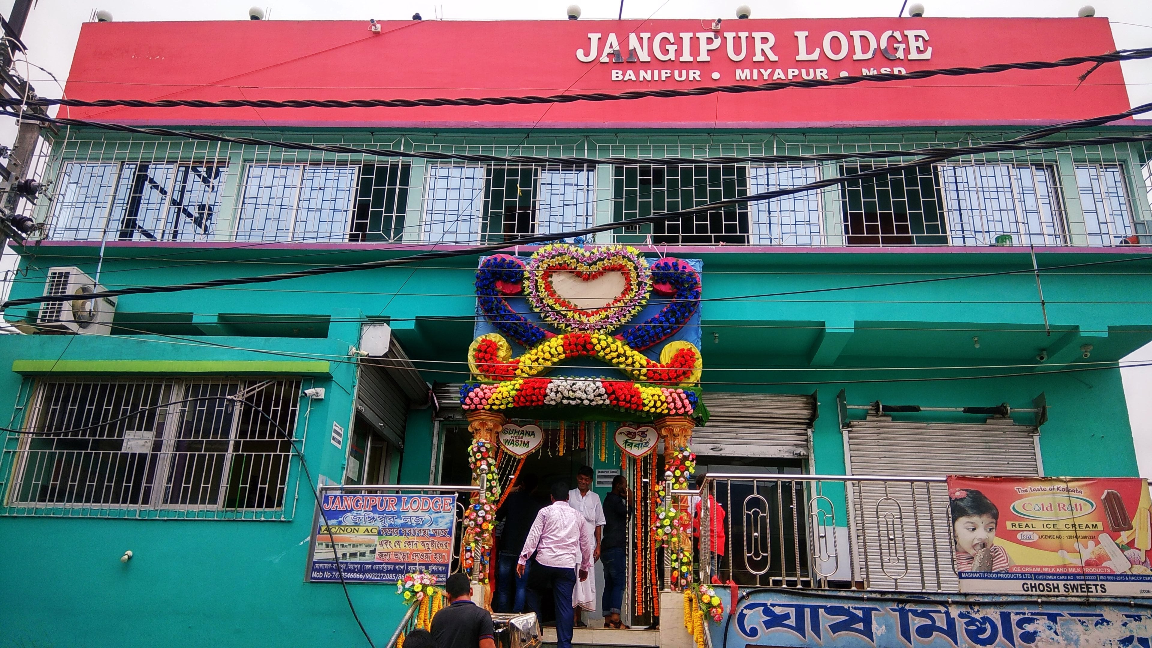JANGIPUR LODGE - Tap to explore photos