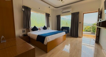 ECHOS Room Type - Luxurious Double Room