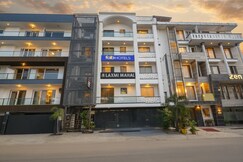 FabHotel Laxmi Mahal