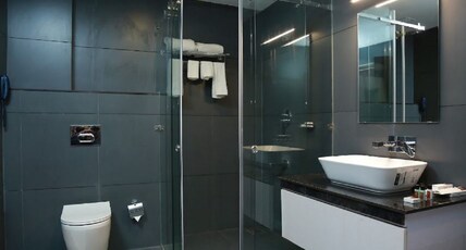 Hotel Sky Paradise Room Type - Suite