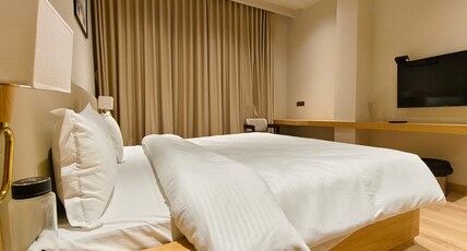 Hotel The Alpine, Aligarh Room Type - Super Deluxe Room