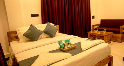 Samant Beach Resort Room Type - Superior King AC Room-Room No 10B-1ST FL