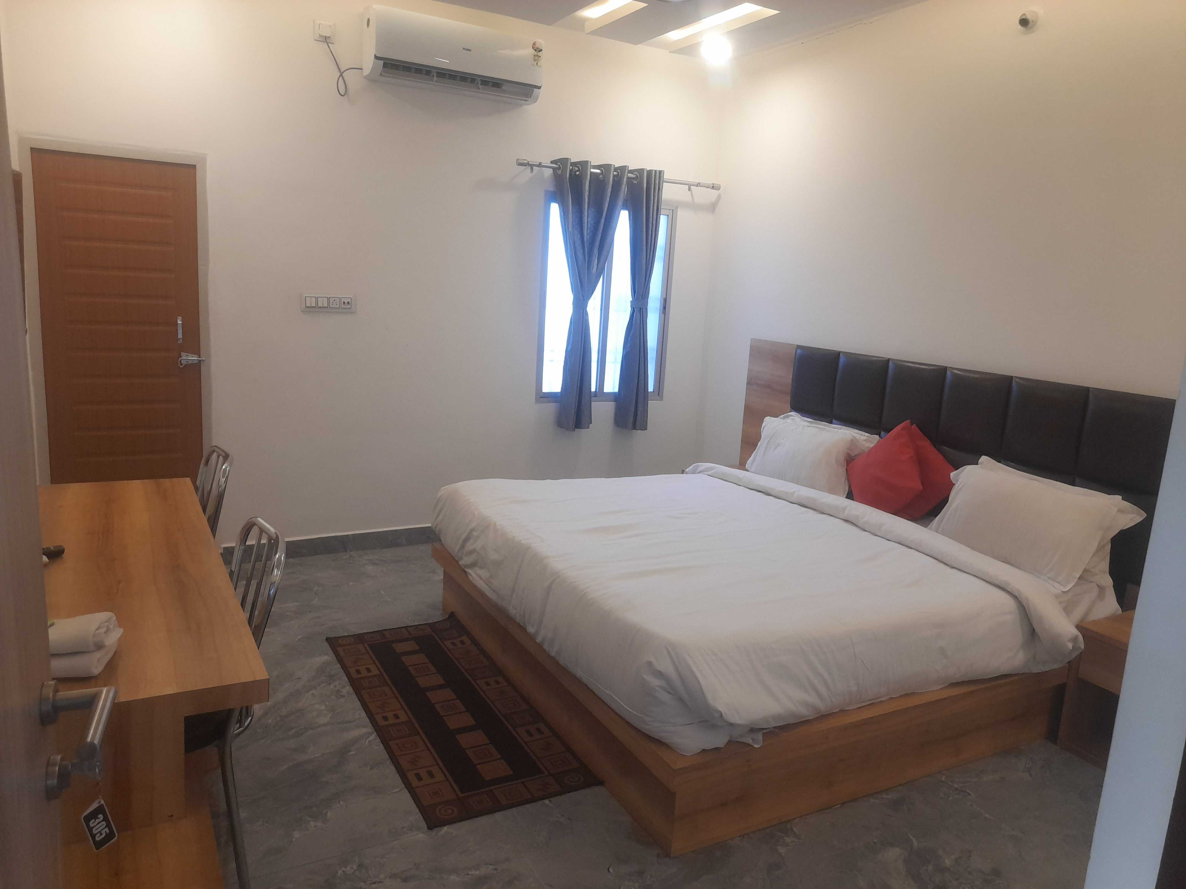 Hotel O RVR - Tap to explore photos