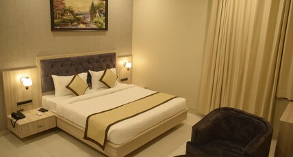 Parampara Hotels and Resorts Room Type - Deluxe Room