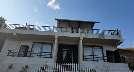 Sohra View Cottage Room Type - Deluxe Cottage 