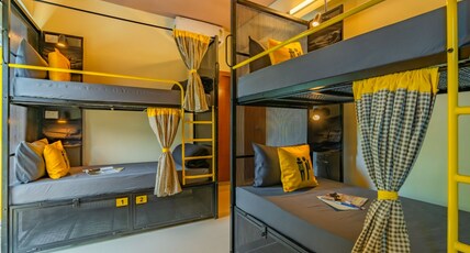 The Hosteller Bangalore, Indiranagar Room Type - Bed in 4 Bed Mixed Dormitory with Balcony