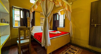 THE ILEEKA ANANTA Room Type - Standard Double Room with Fan