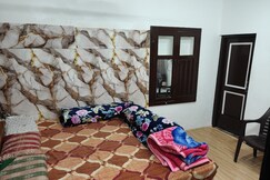 Address of Hotel Khushbu