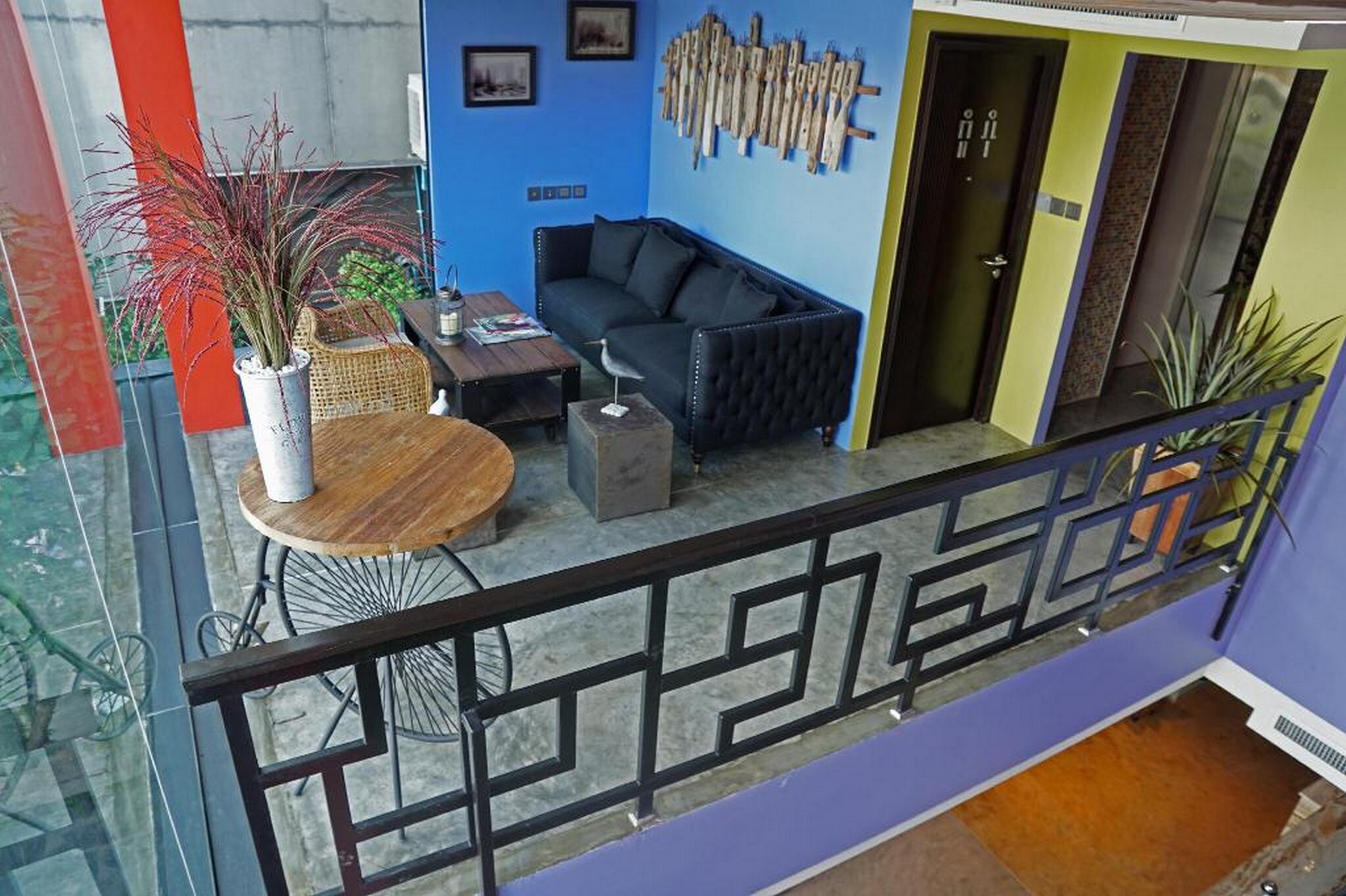 Main gallery