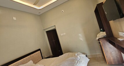 Shree hotel Room Type - Bedroom 3