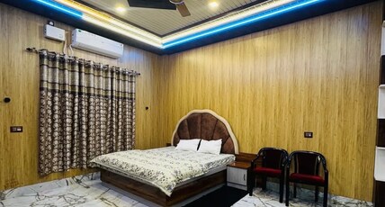 Harsh palace Room Type - Bedroom 18
