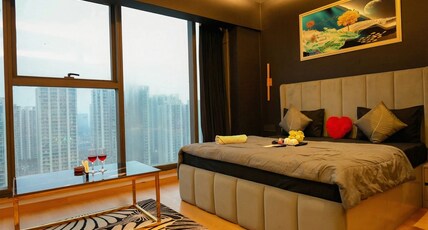 Galaxy blu Sapphire - Black theme Luxurious Suite Room Type - Galaxy blu Sapphire - Black theme Luxurious Suite