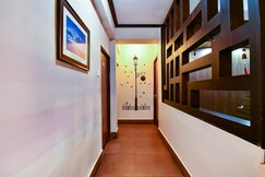 Himavats Olive Branch - 500 Mts from MG Marg