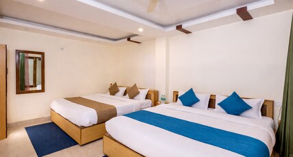 Hotel forest view and restaurant @ 15mins drive from Kempty fall Room Type - Family Room with mountain view and balcony Hotel forest view and restaurant @ 15mins drive from Kempty fall Room Type - Family Room with mountain view and balcony