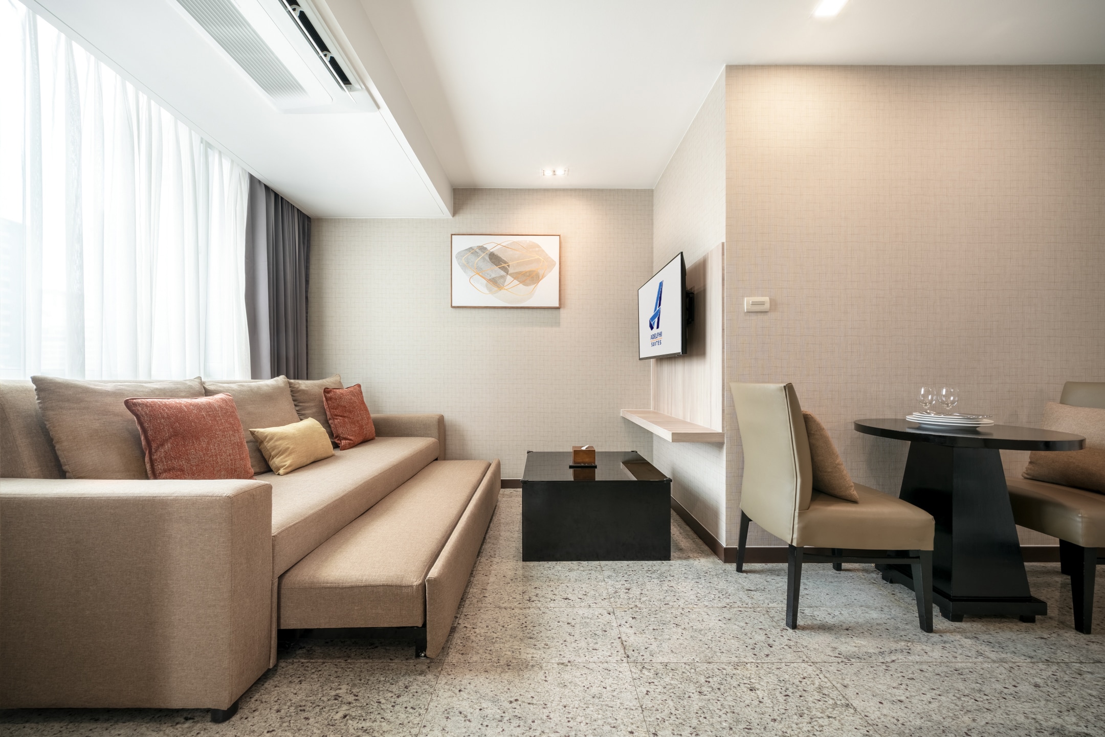 Adelphi Suites Bangkok - Tap to explore photos