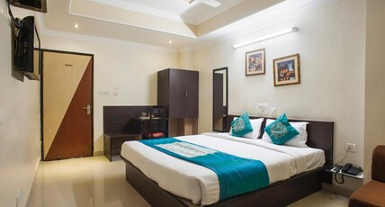 Hotel Jagat Inn Room Type - Deluxe Room