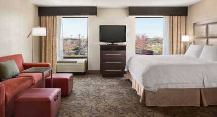 Hampton Inn & Suites by Hilton Detroit/Sterling Heights Room Type - 1KNG STUDIO SOFABED NOSMOK