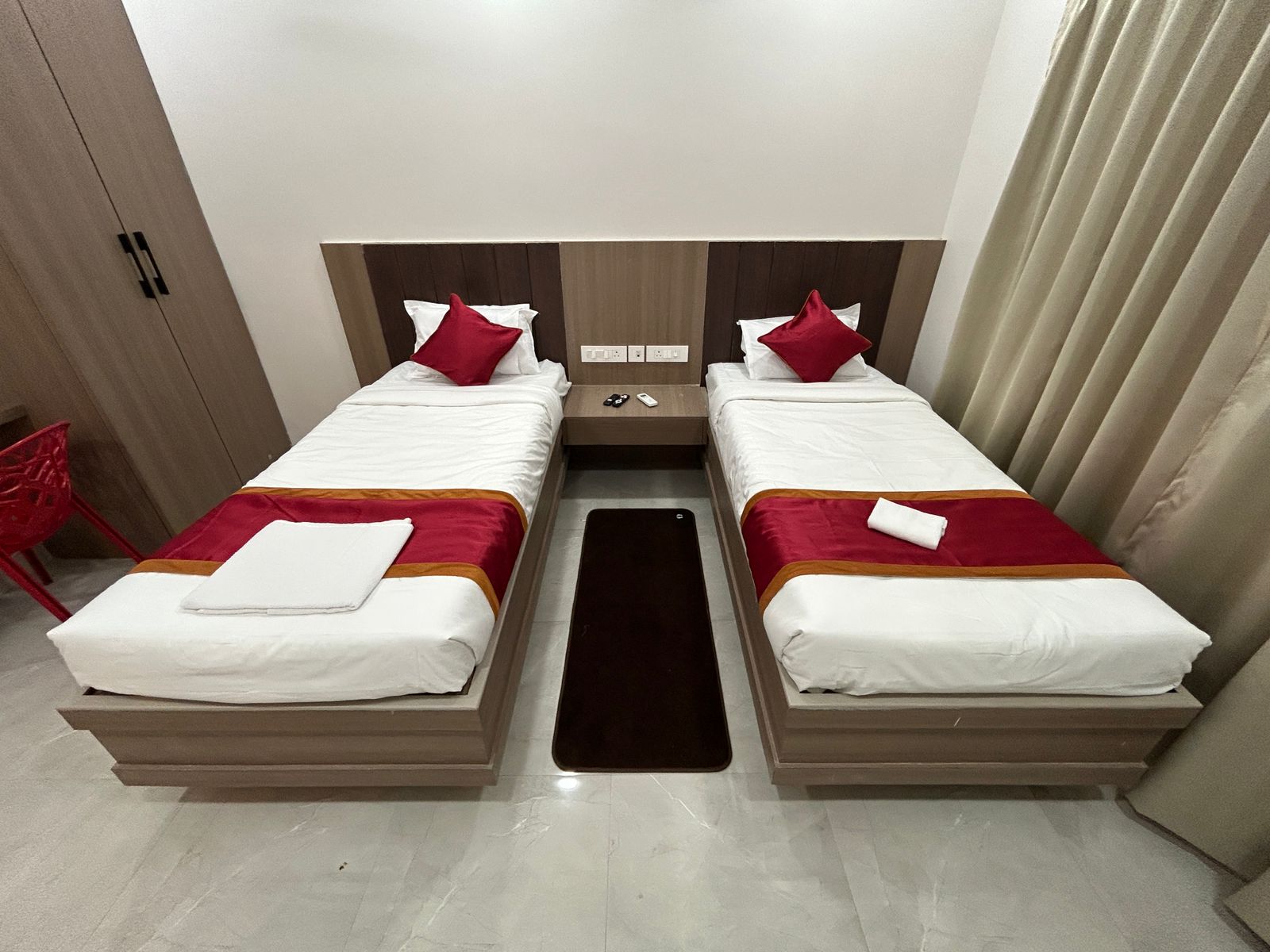 Aratrikam Guest House - Tap to explore photos