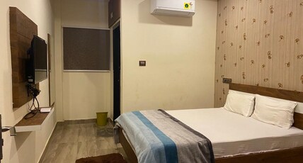Avanthi Grand Room Type - deluxe ac room