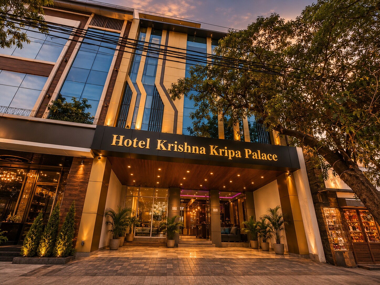 Hotel Krishna Kripa palace - Tap to explore photos