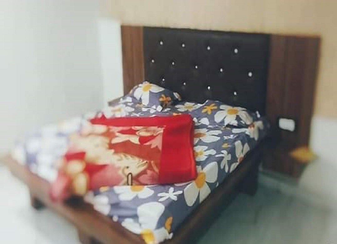 Hotel Khubsurat - Tap to explore photos