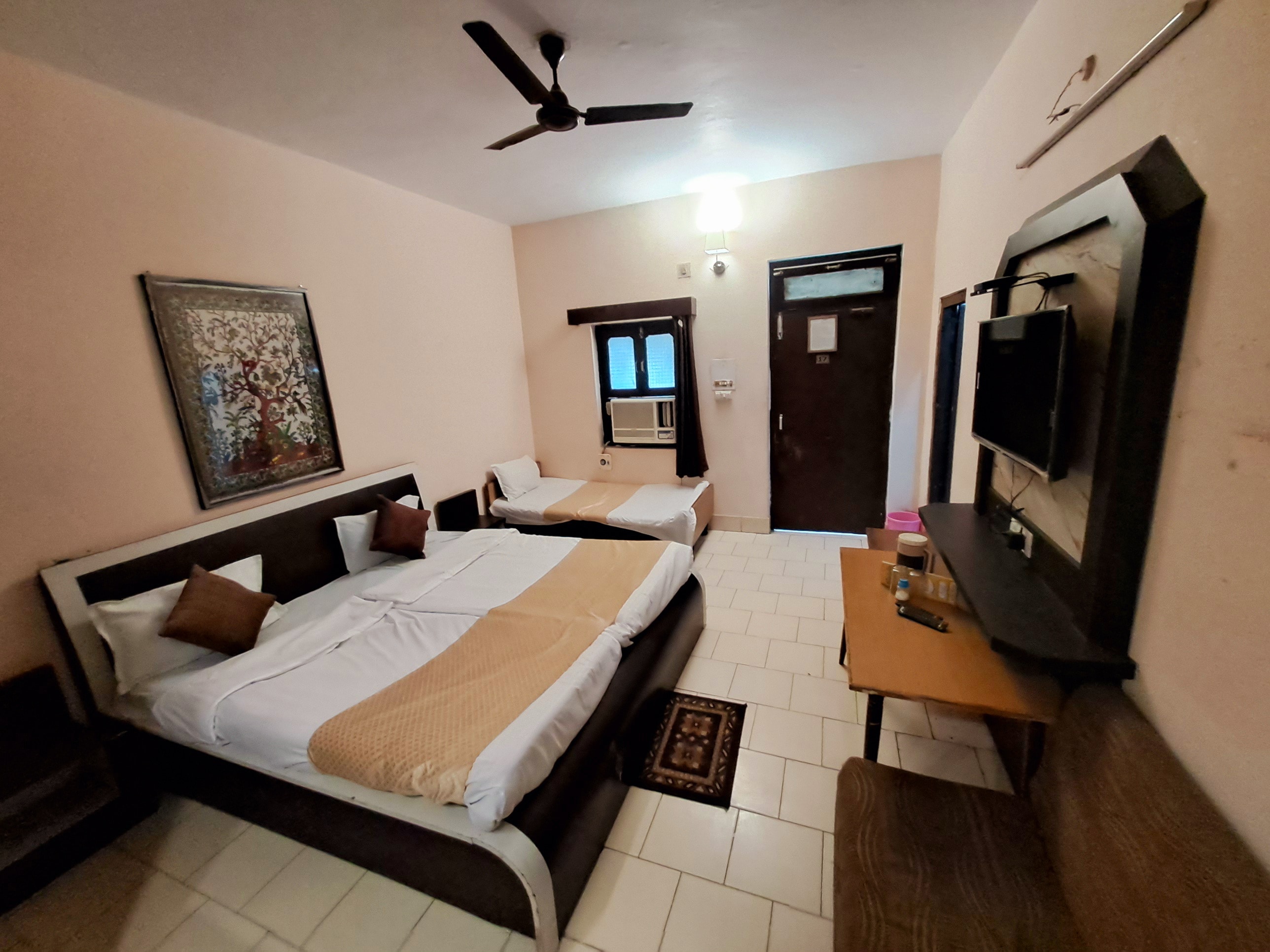 Abha Hotel - Tap to explore photos