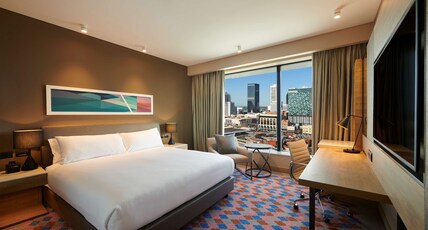 Doubletree by Hilton Perth Northbridge Room Type - KING GUEST RM PANORAMIC VW