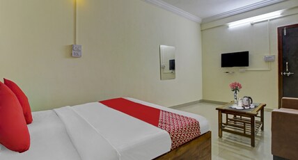Hotel O Sai Executive Lodging Room Type - Classic