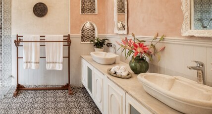 LohonoStays Castello Villa 5 Room Type - LohonoStays Castello Villa 5