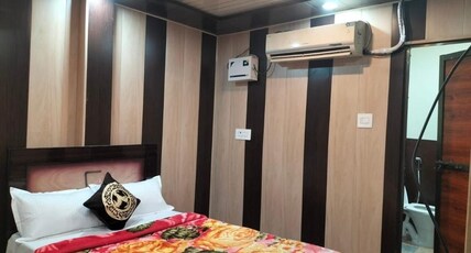 Mosaic Hotel and Restaurant Room Type - Deluxe Room
