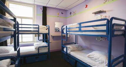 Flying Pig Uptown Room Type - Bed in 8-Bed Dormitory Female Room with Private Bathroom