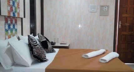 Hotel Raj Empire Room Type - CLASSIC DOUBLE ROOM