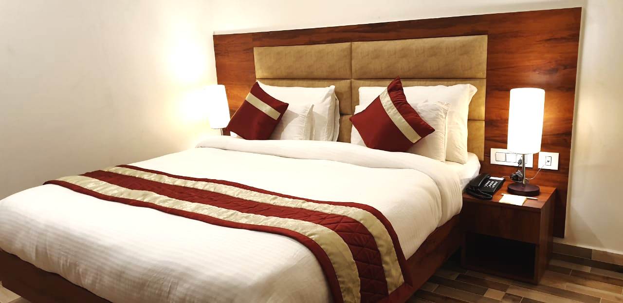 Red Crown Hotel Near IGI Airport - Tap to explore photos