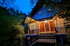 Vintage Garden Resort | Stay Amidst Bamboo Forest