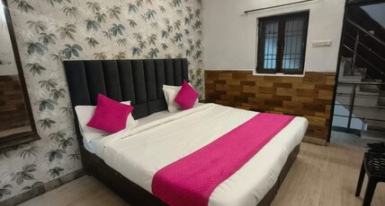 The Ruby Homestay Room Type - Deluxe Room