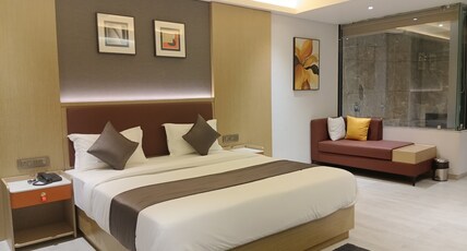 hotel skyro inn Room Type - Super Suite Room