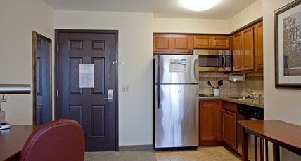 Staybridge Suites PALMDALE Room Type - 1 Qn Studio Suite Comm Mobil Access Tub