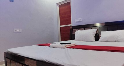 Hotel O Classic Comfort Inn Room Type - Classic