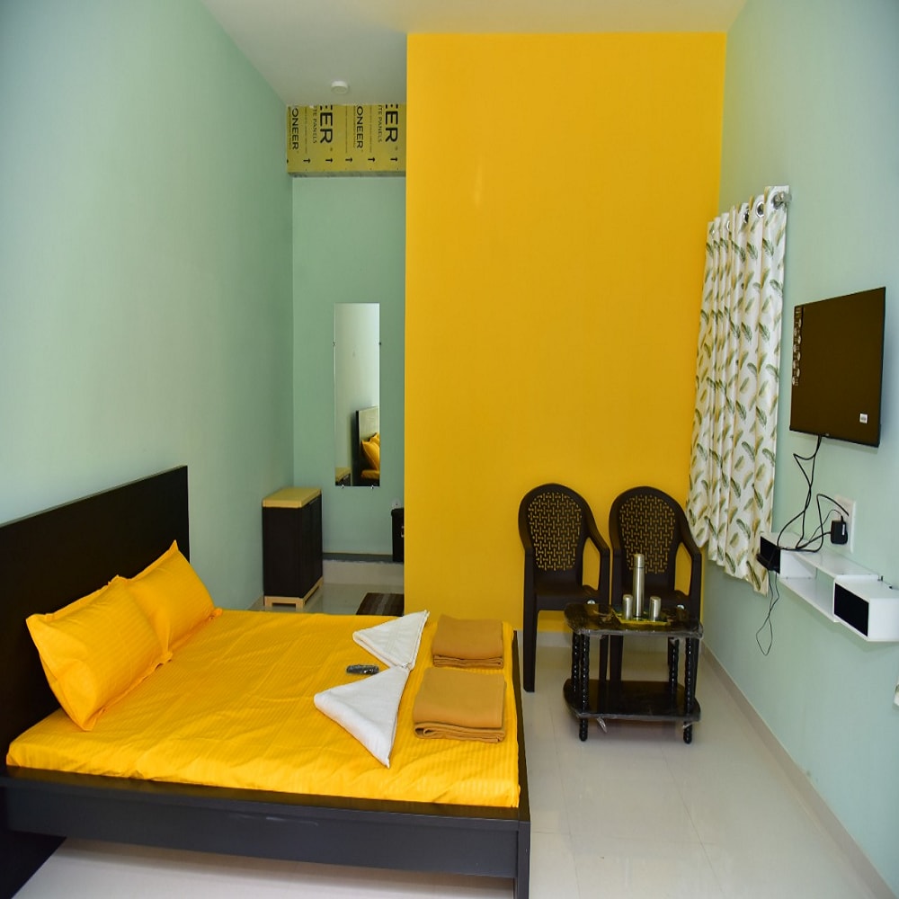 Vishwas Executive - Tap to explore photos