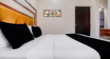 Collection O Calangute Circle Formerly Kris Resort Room Type - Classic