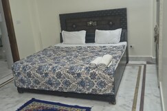 Hotel SBS palace