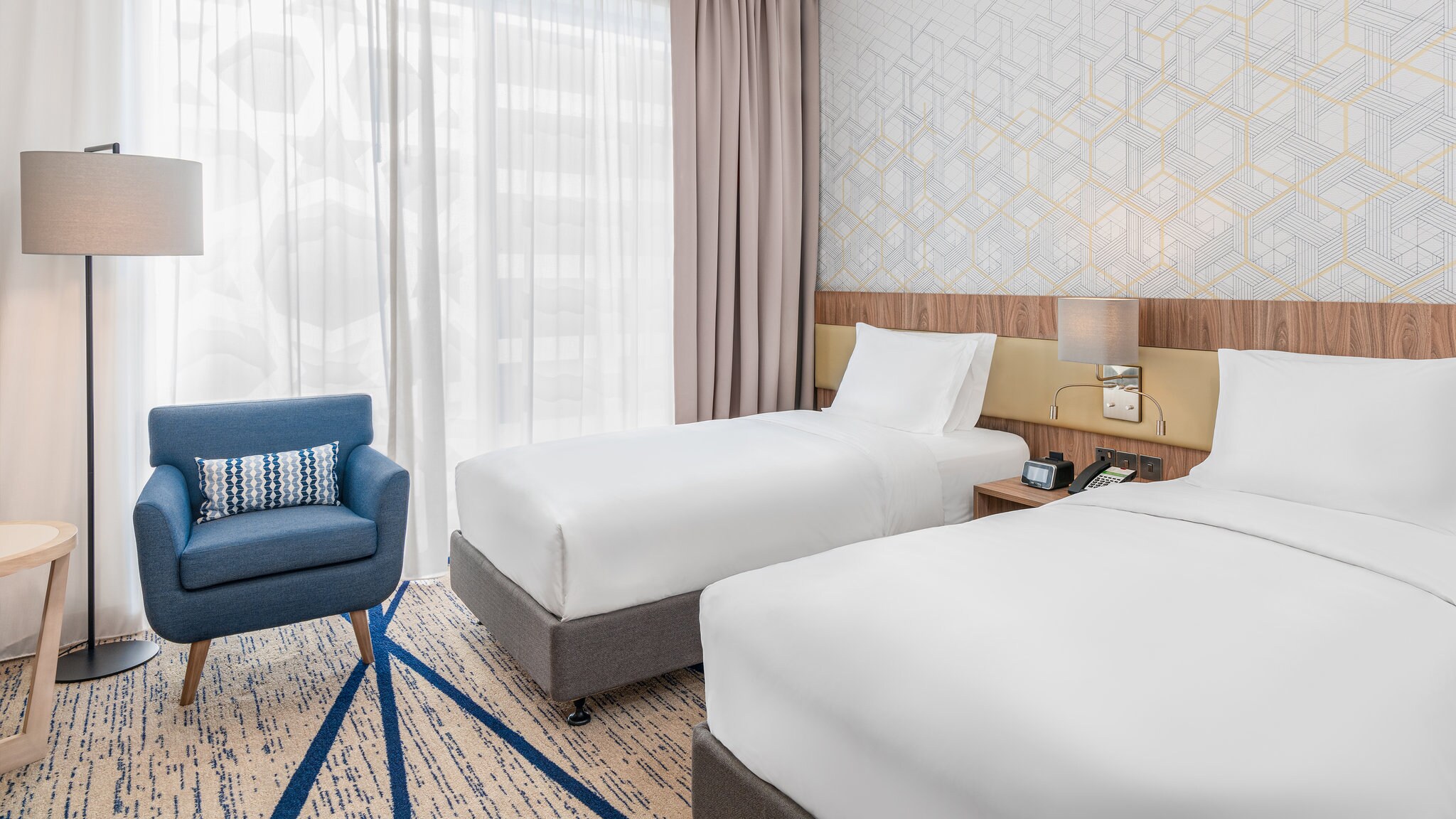 Holiday Inn & Suites AL JUBAIL - Tap to explore photos
