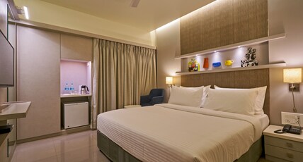 Hotel Atharv Room Type - Deluxe Room Ac
