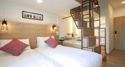 Lub d Manila Makati Room Type - Barkada Quad Twin - Quadruple Twin Room